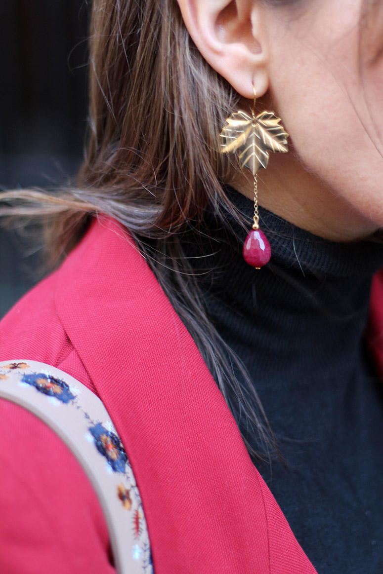 RedSuit_EliG_LostinVogue_09