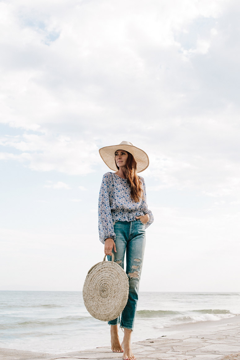 SeasideBlue_LookOftheWeek_LostinVogue_02