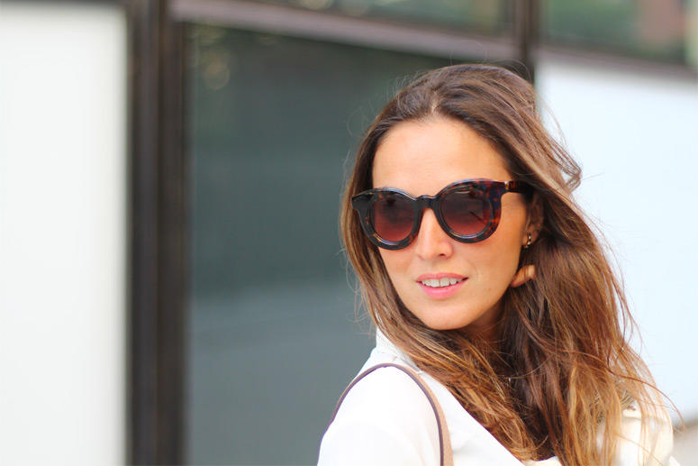 ShirtDressandGladiatorSandals_LostinVogue_EliG_01