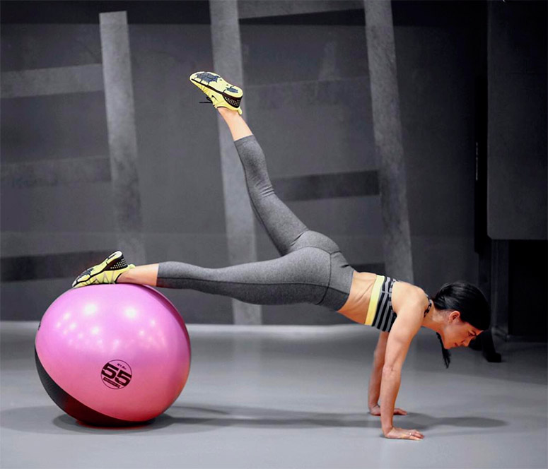 Sports_Gymwear_LostinVogue_08