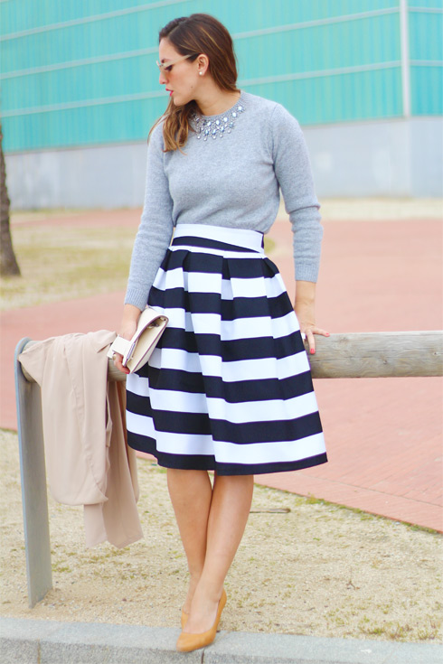 StripedSkirt_EliG_LostinVogue_Sheinside_02
