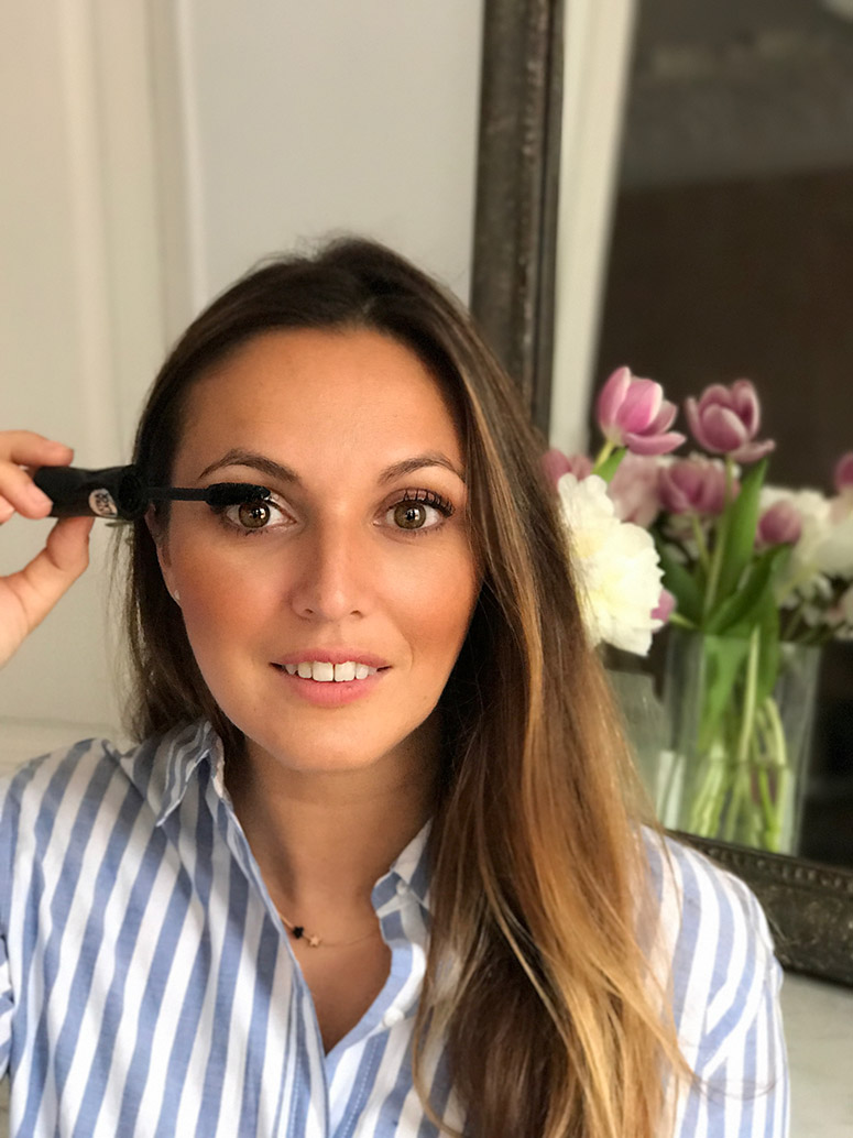SummerFavorites_DeborahMilano_EliG_LostinVogue_04B
