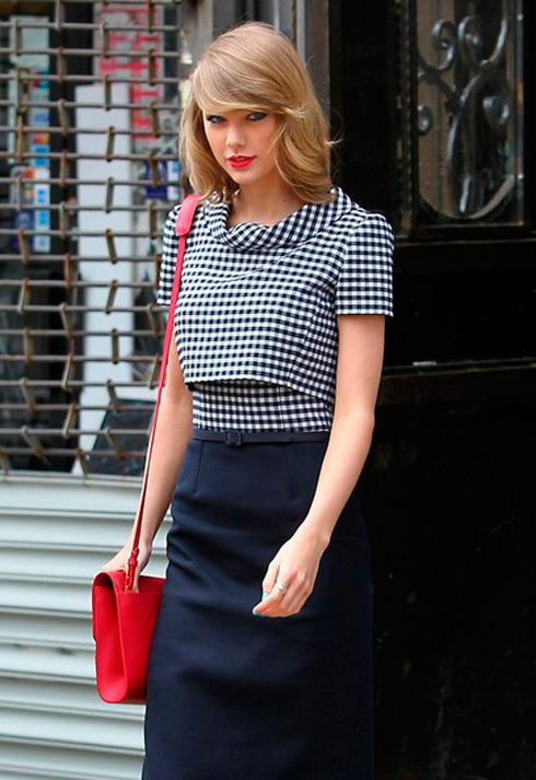 TaylorChic_LostinVogue_Lookoftheweek_03