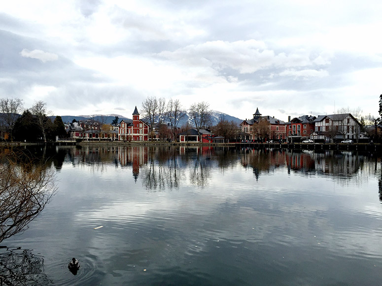 TheLake_EliG_LostinVogue_12
