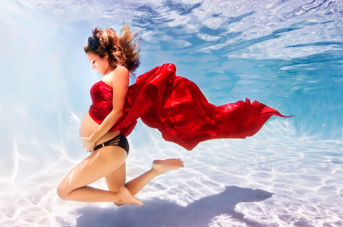 UnderwaterPregnancy_AdamOpris_LostinVogue_04