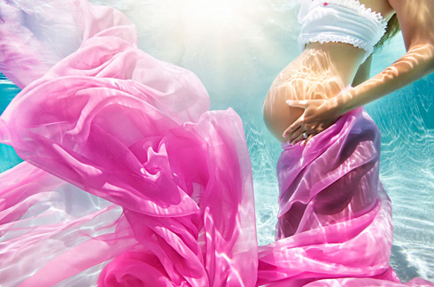 UnderwaterPregnancy_AdamOpris_LostinVogue_05