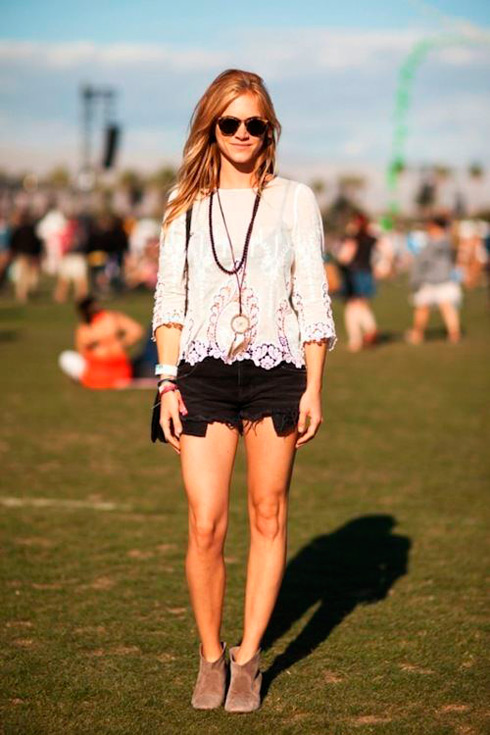 Waiting for Coachella_LostinVogue_11
