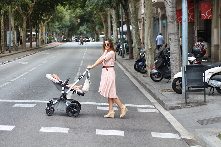 WeLoveMadagascar_WalkingMum_LostinVogue_01