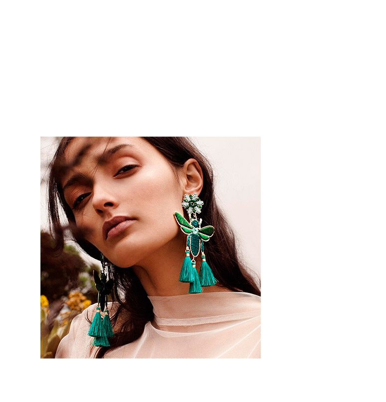 WeLoveMercedesSalazar_LostinVogue_07