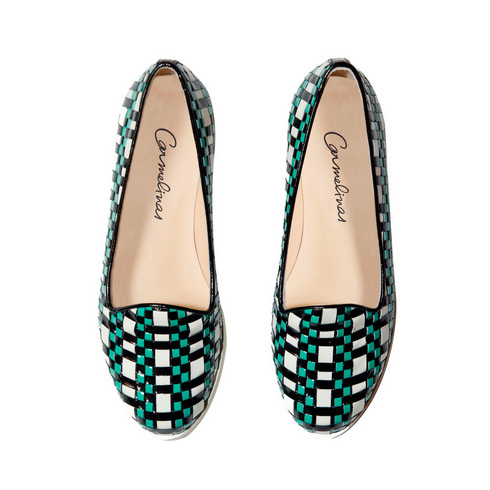 WeLove_CarmelinasShoes_LostinVogue_01
