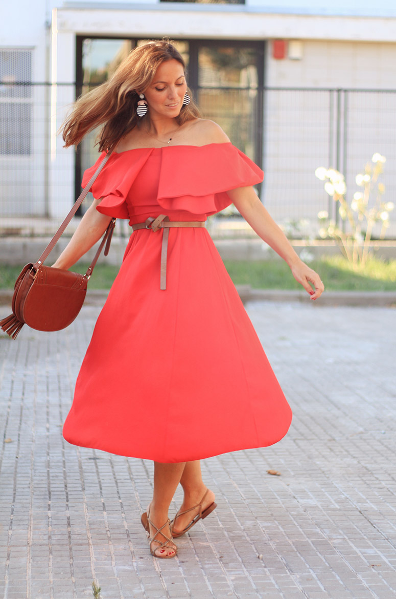 WearingRed_EliG_EliandEli_01