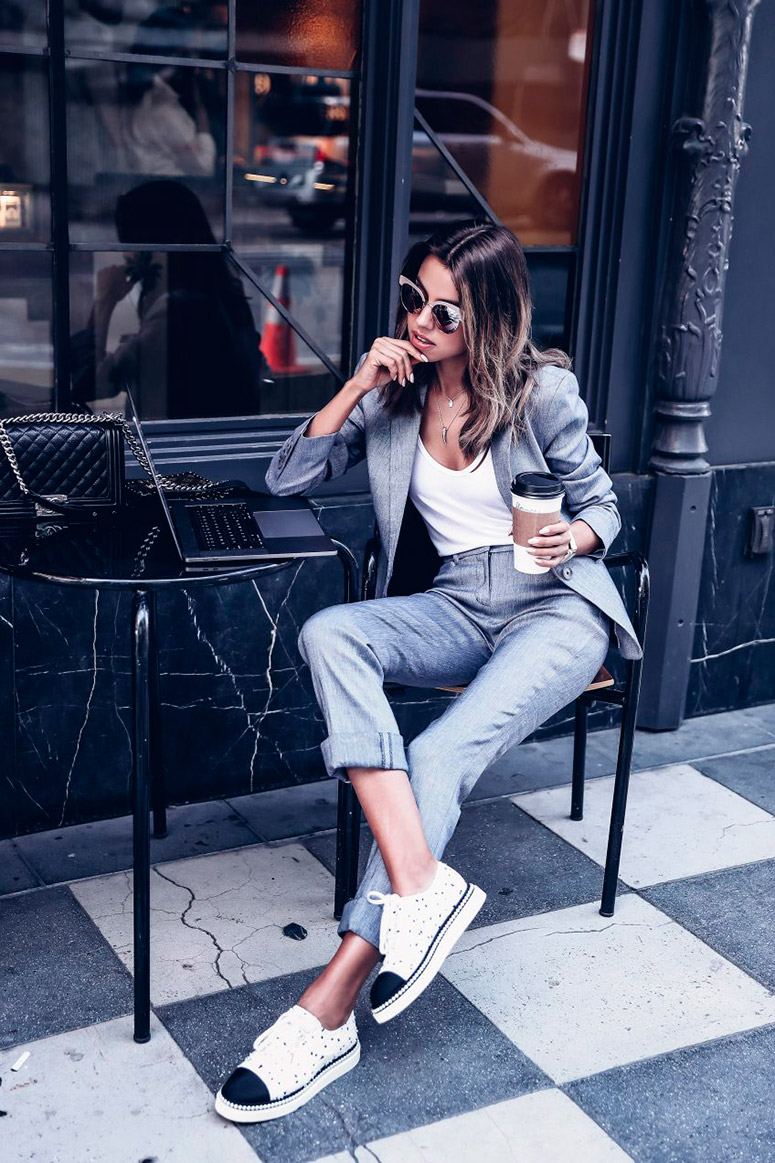 WorkingWoman_VivaLuxuryBlog_LostinVogue_06