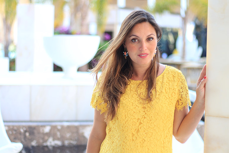 YellowforSummer_LostinVogue_01