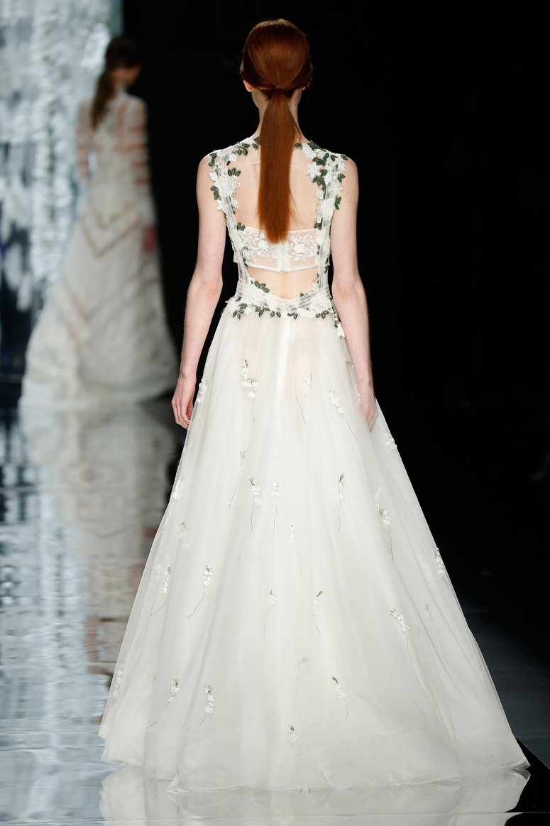Yolan-Cris_2016_BarcelonaBridalWeek_EliG_LostinVogue_15