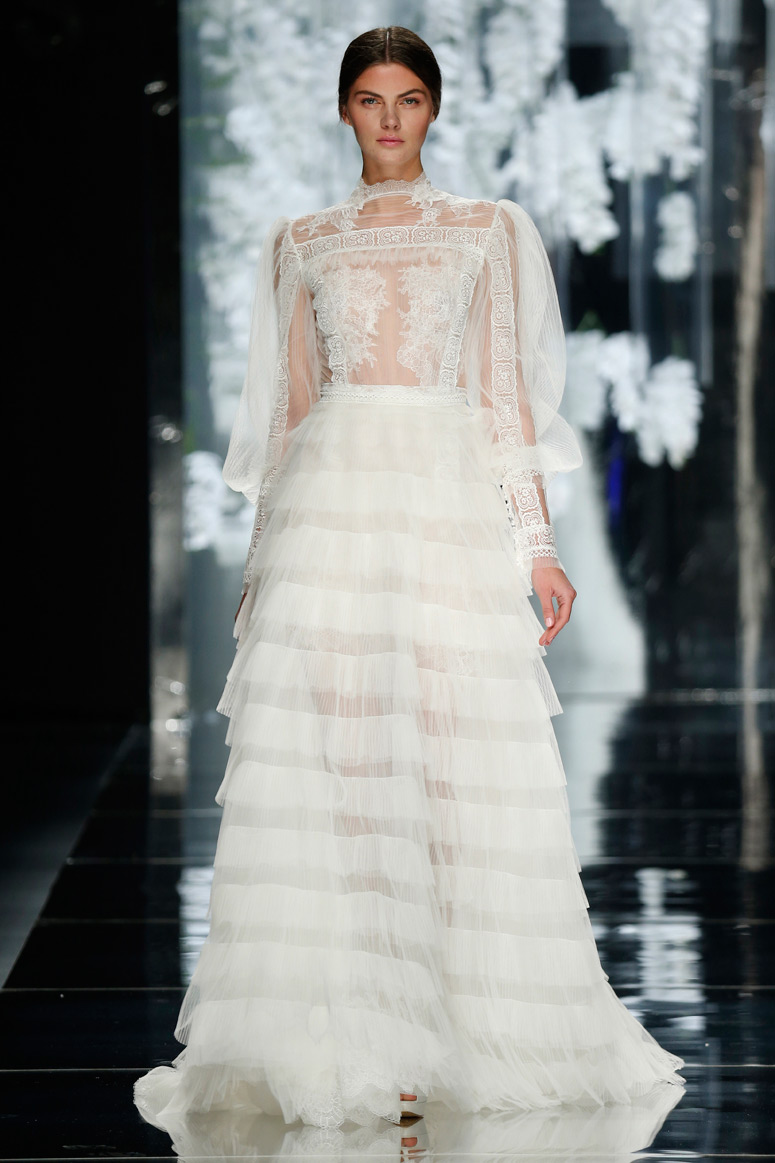 Yolan-Cris_2016_BarcelonaBridalWeek_EliG_LostinVogue_17