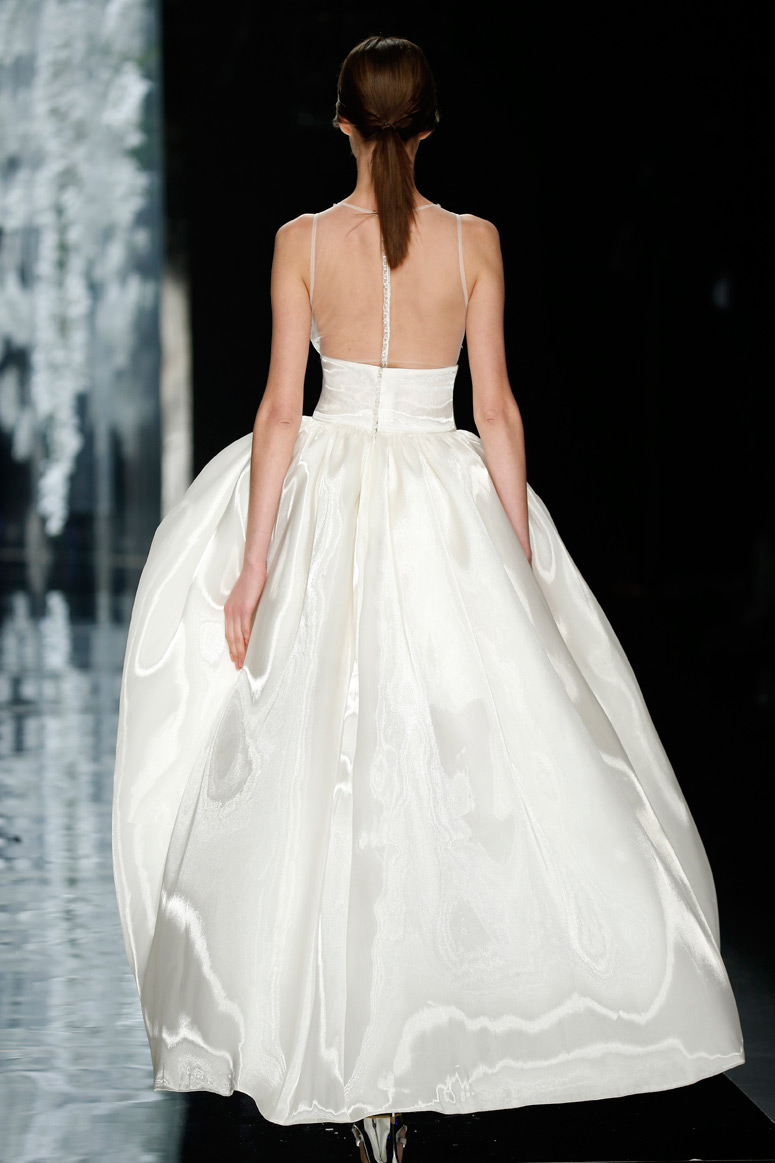 Yolan-Cris_2016_BarcelonaBridalWeek_EliG_LostinVogue_26