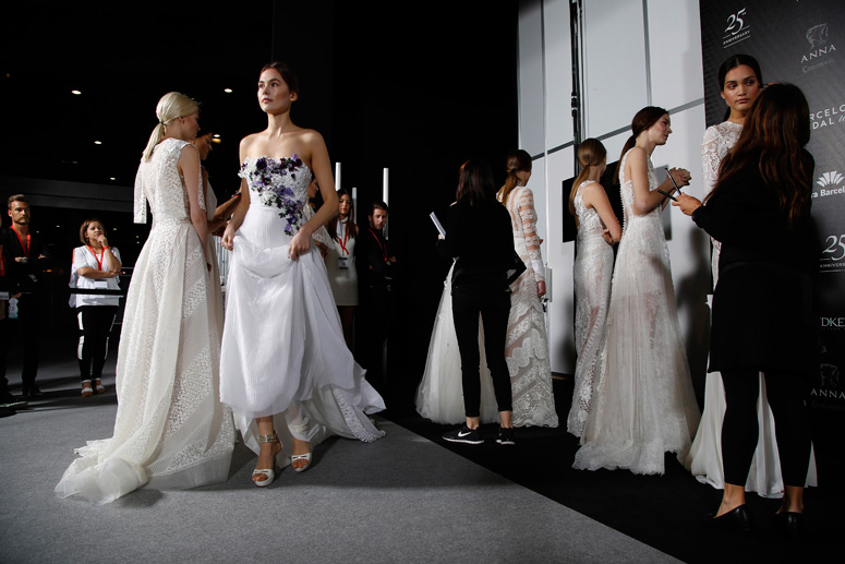 Yolan-Cris_2016_BarcelonaBridalWeek_EliG_LostinVogue_47