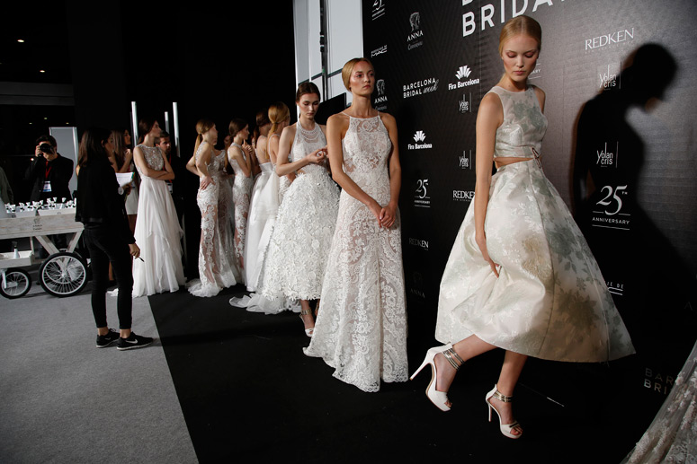 Yolan-Cris_2016_BarcelonaBridalWeek_EliG_LostinVogue_52