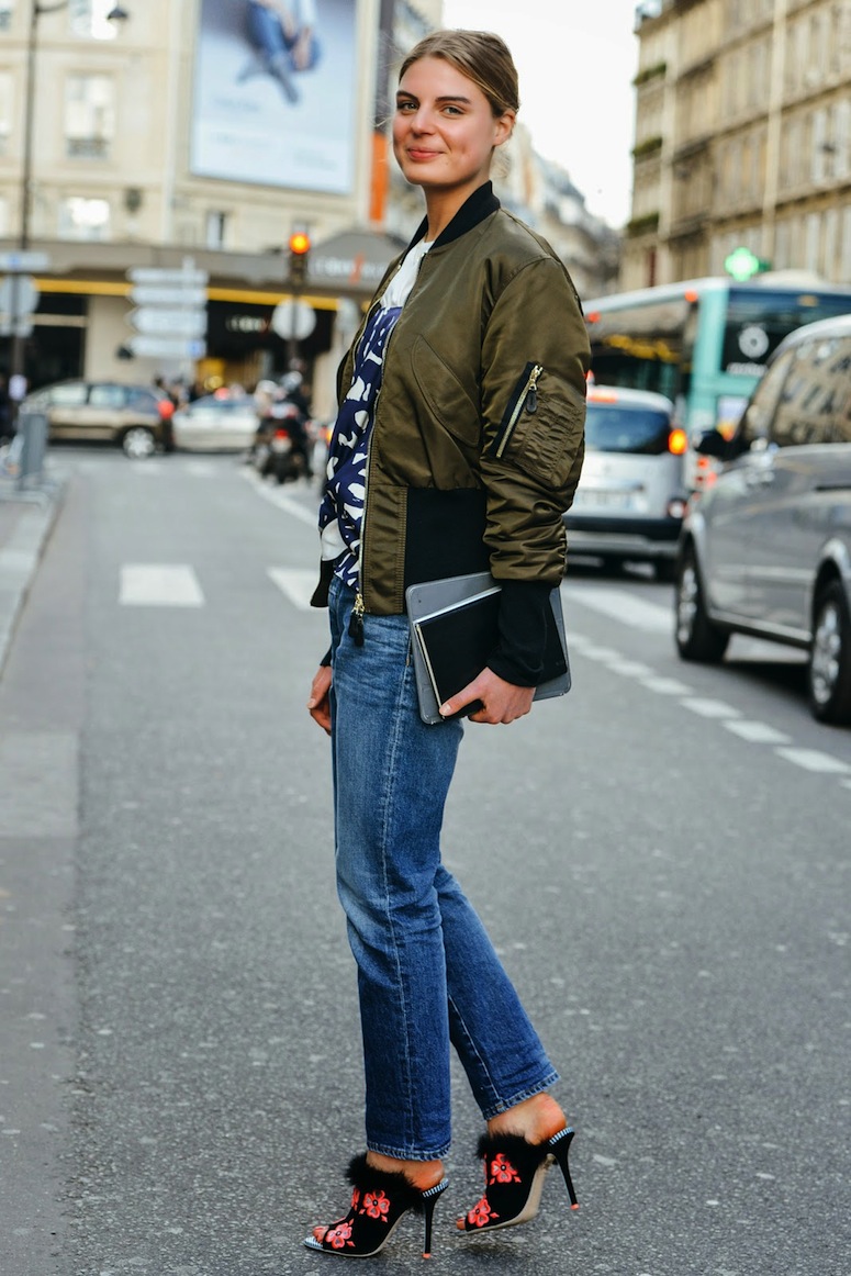 bomber 4