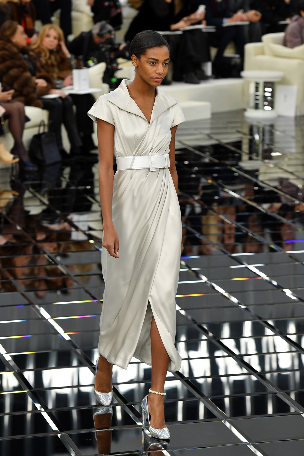 PARIS, FRANCE - JANUARY 24: A model walks the runway during the Chanel Spring Summer 2017 show as part of Paris Fashion Week on January 24, 2017 in Paris, France. (Photo by Pascal Le Segretain/Getty Images)