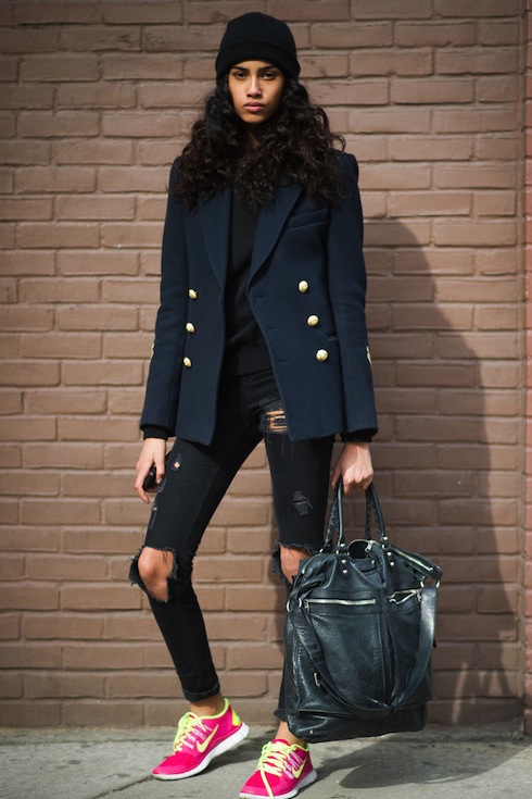 467567843TE002_STREET_STYLE