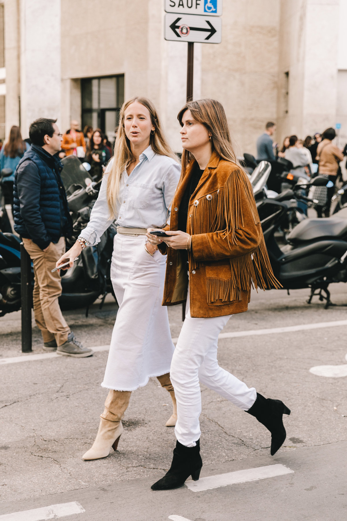 looks_paris_fashion_week_gabardinas_cazadoras_vaqueras_camisas_pantalones_684105710_1200x1800