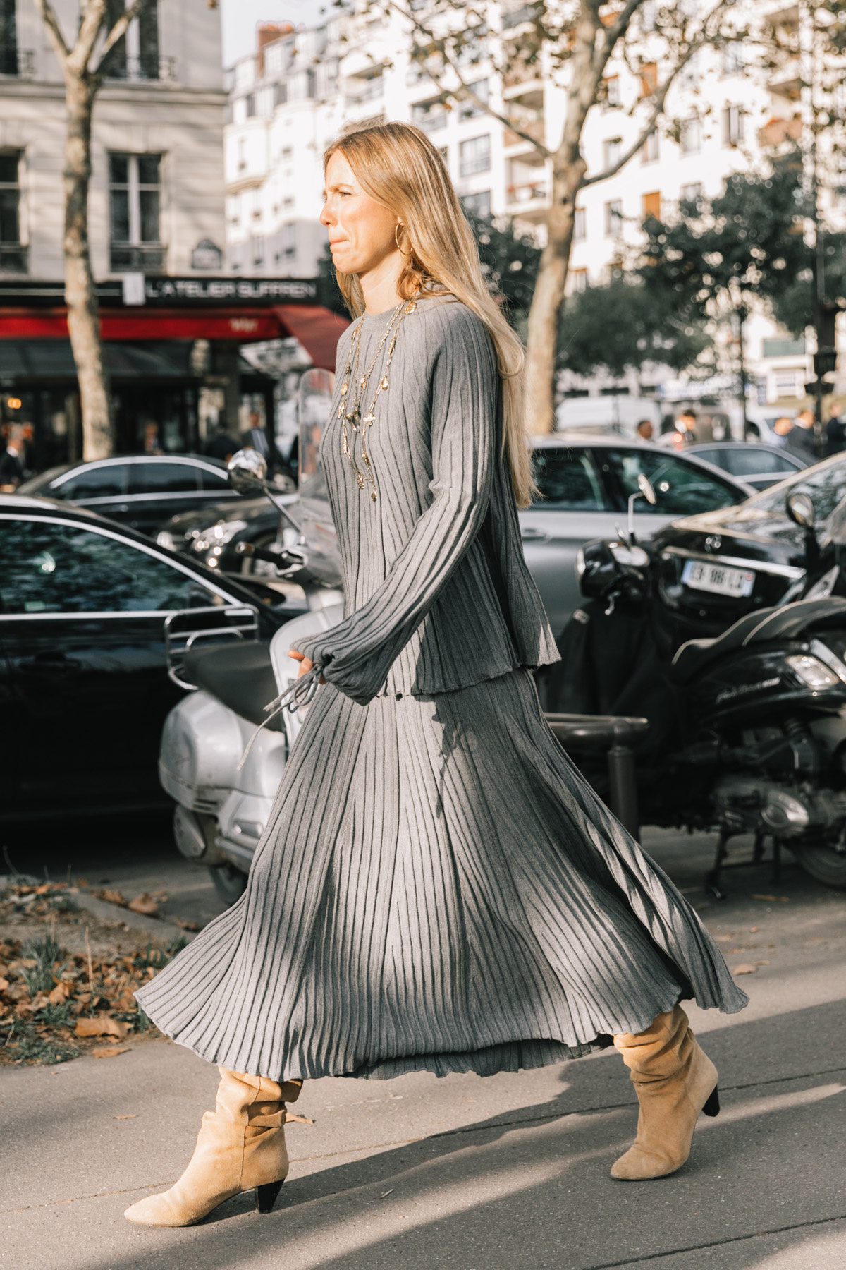 looks_tendencias_otono_invierno_2018_2019_paris_fashion_week_faldas_zapatos_pantalones_dia_5__584763083_1200x1800