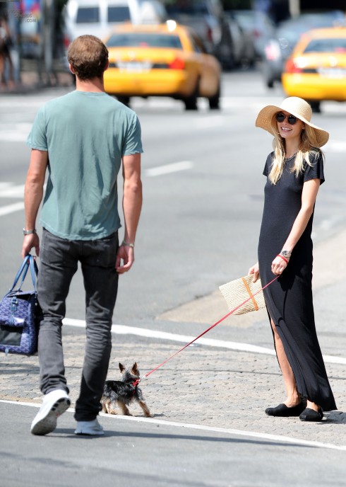 modelcandids.com 3