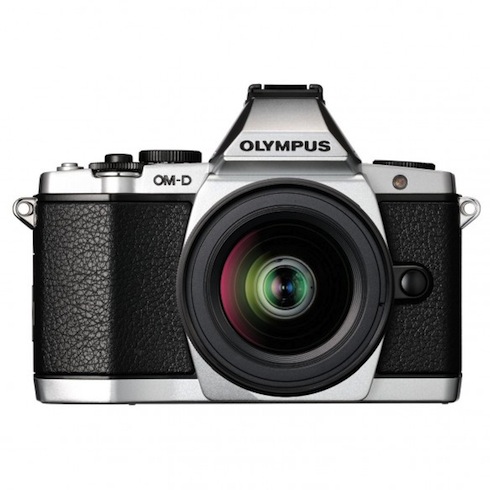 olympus_om-d_em-5_best_street_camera_2012-584x584
