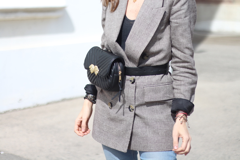 street style con riñonera www.lostinvogue.com 6