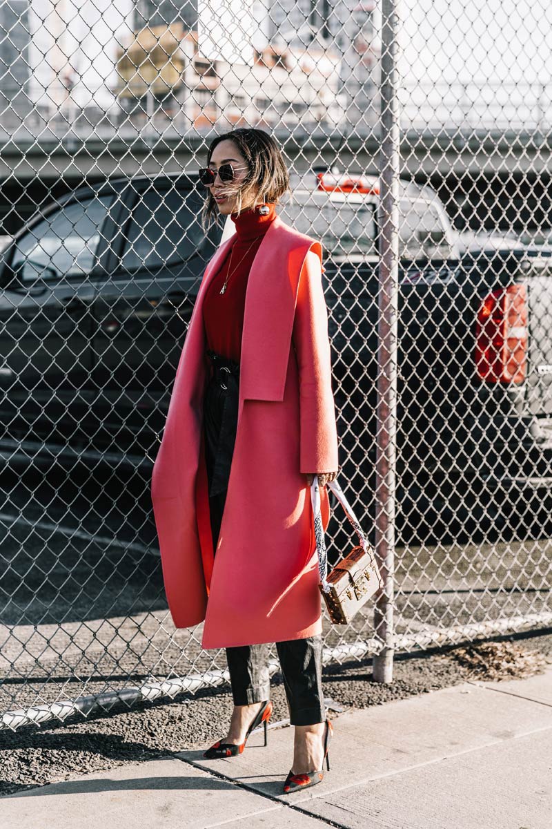 street_style_new_york_fashion_week_febrero_2017_dia_4_61590393_800x