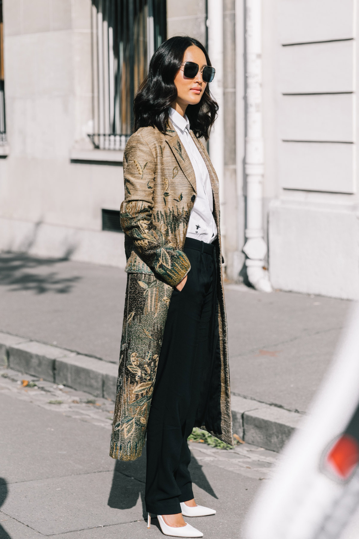 street_style_paris_fashion_week_dia_1_dior_saint_laurent_864867314_1200x1800