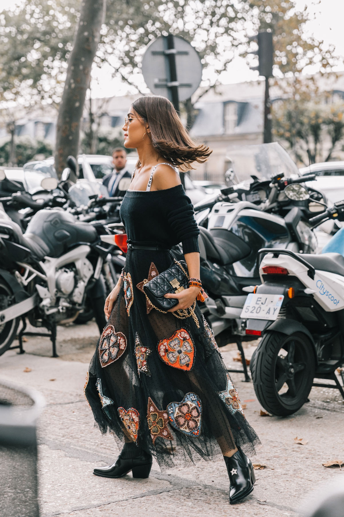 street_style_paris_fashion_week_dia_1_dior_saint_laurent_888269316_1200x1800